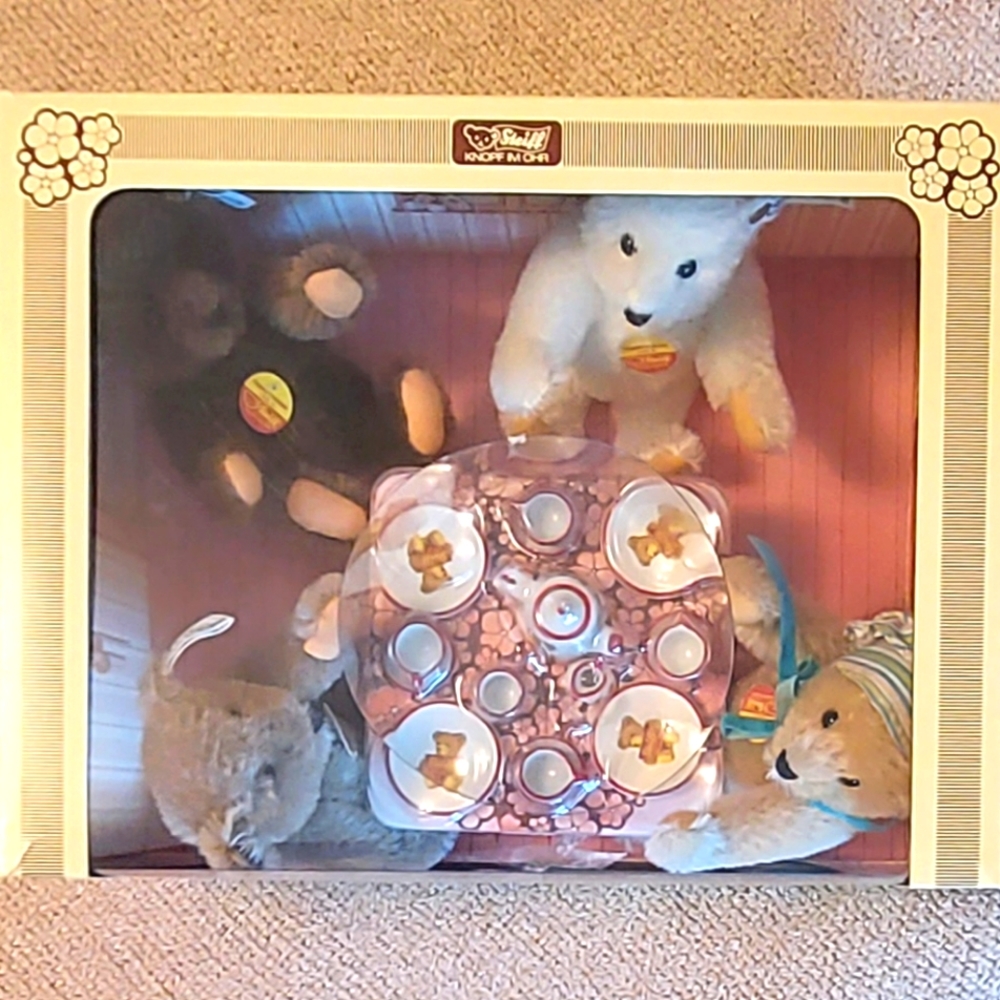 Vintage STEIFF Bear Tea Party Set Original Box 4 Bears Mint West Germany